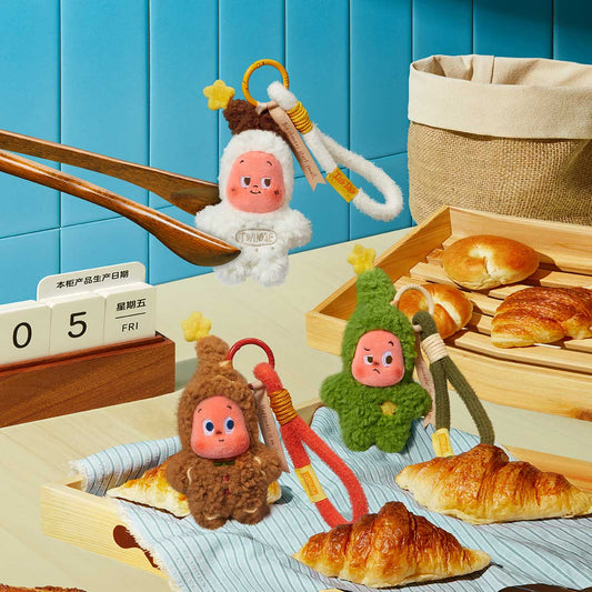 Popmart Twinkle Twinkle Savor the Moment Series-Fresh-Baked Mini Cookies Plush Pendant Blind Box